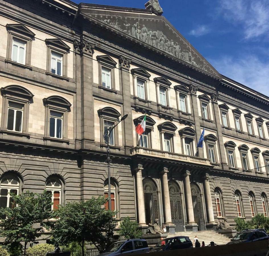 نابولي Maison Arena Al Corso المظهر الخارجي الصورة